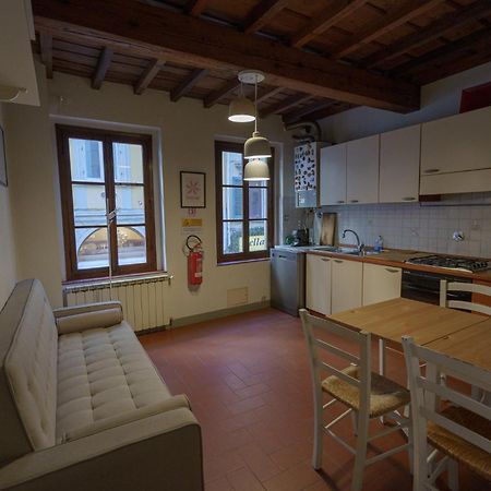 Traditional Florentine 1Br Apartment Close To Piazza Santa Croce Firenze Eksteriør billede