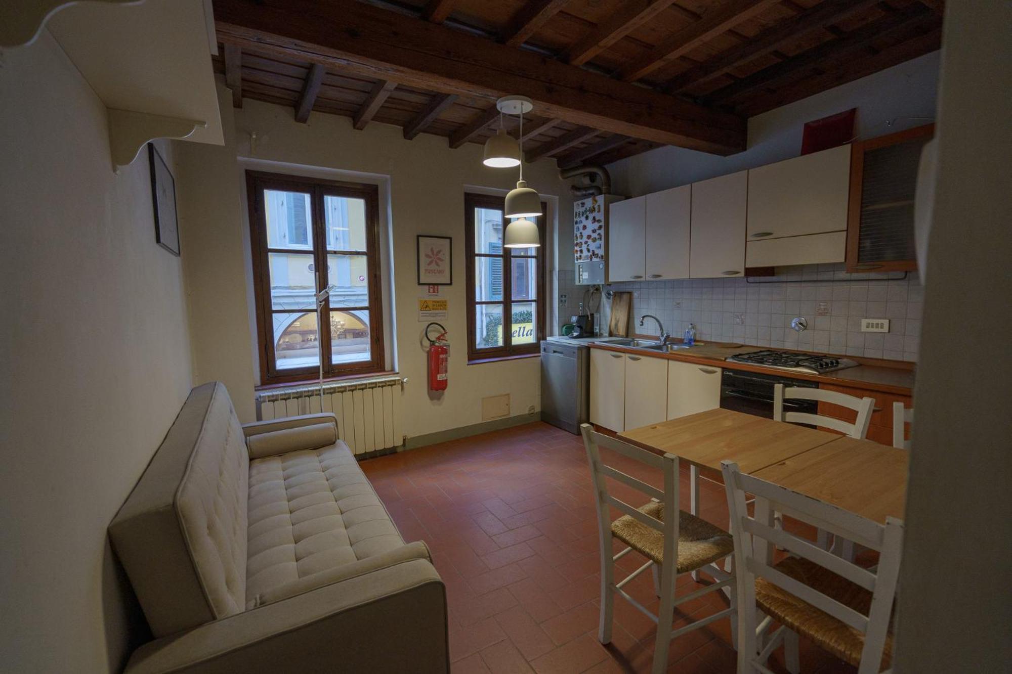 Traditional Florentine 1Br Apartment Close To Piazza Santa Croce Firenze Eksteriør billede